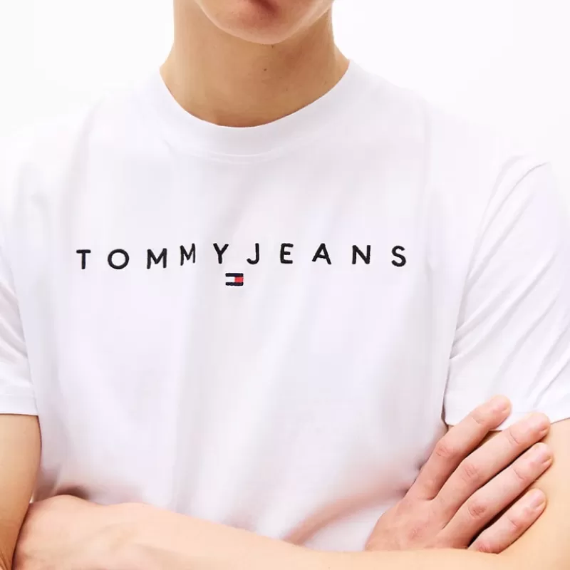 T Shirt Tommy Jeans blanc avec logo brodé<Tommy Hilfiger Fashion